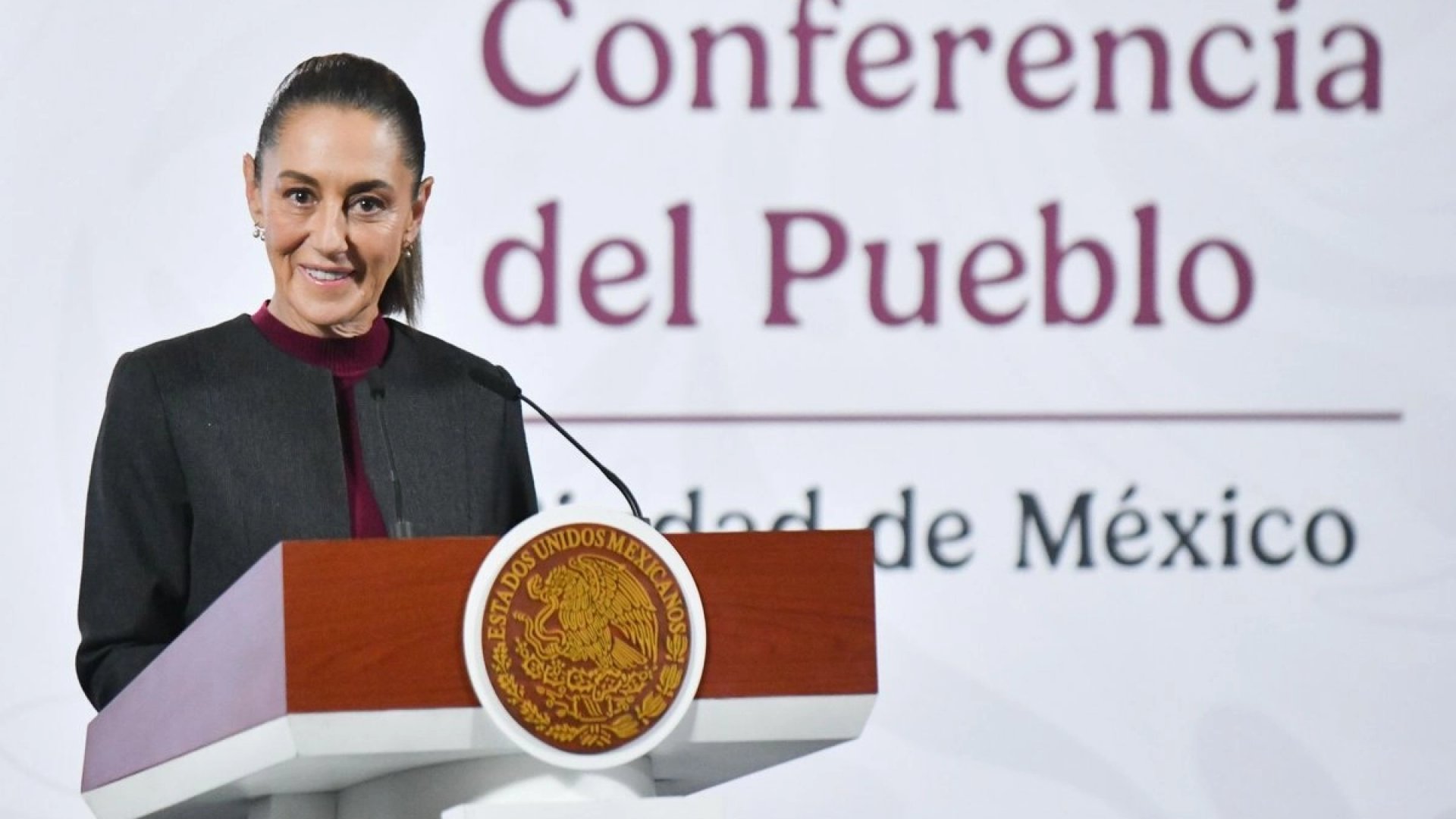 Sheinbaum advierte que la política de odio de Grupo Azteca le saldrá contraproducente