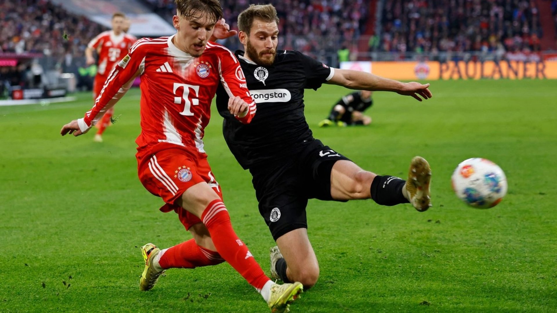 Bayern Munich reafirma su liderato con remontada dramática ante FC St. Pauli