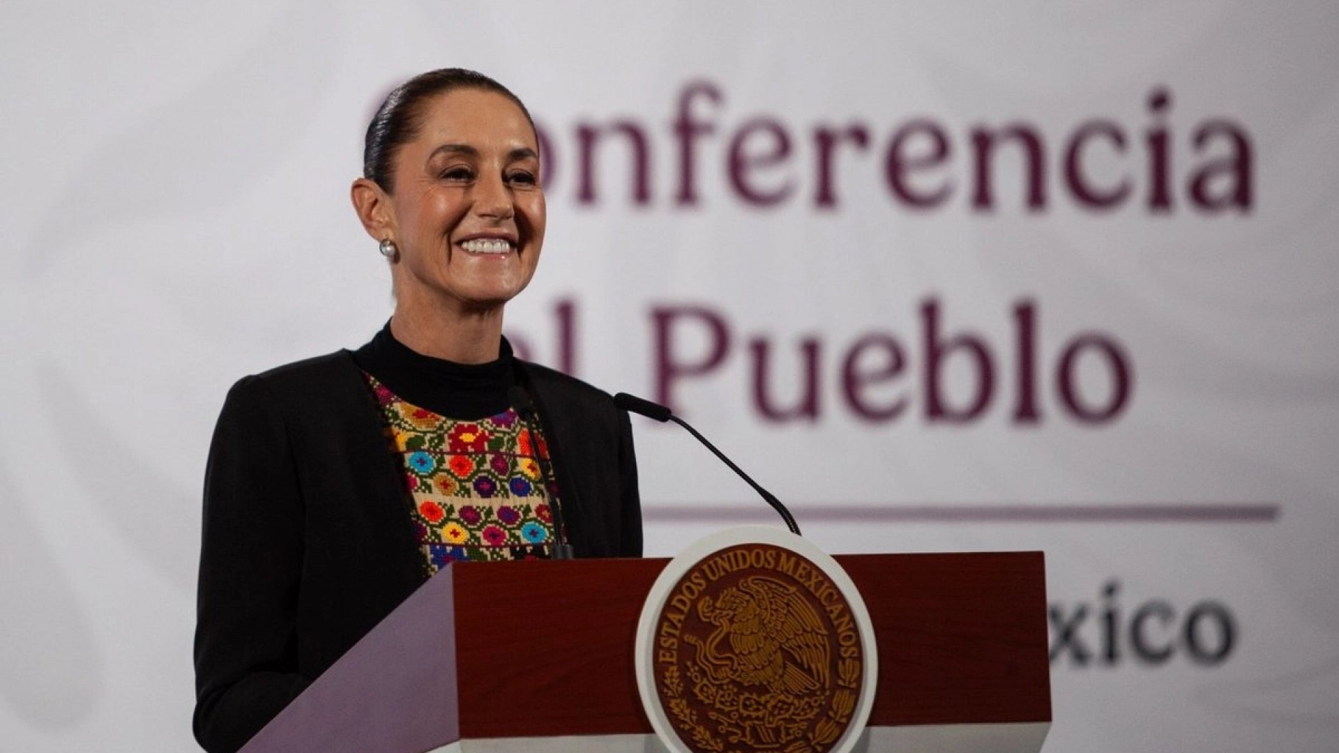 Somos un movimiento social en el poder, con respaldo mayoritario, afirma Sheinbaum