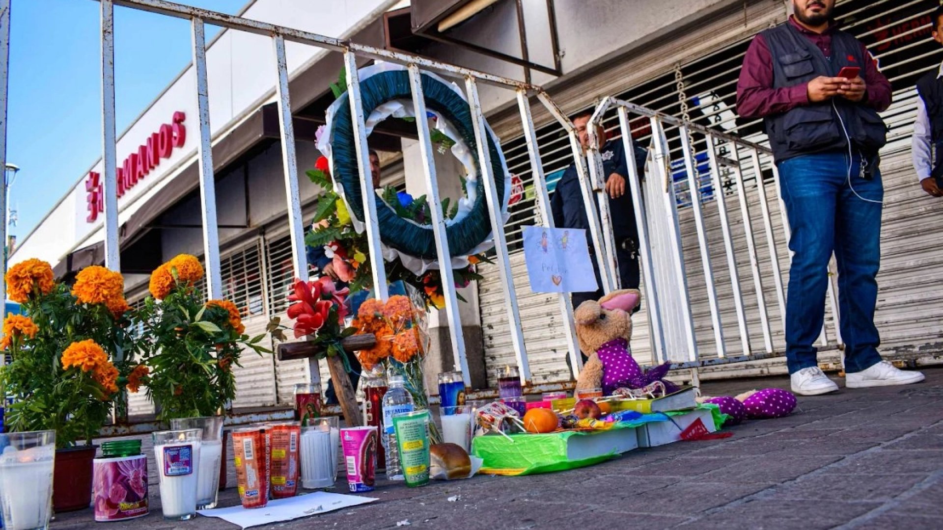 Comparecen directivos de Waldo’s por incendio que dejó 24 muertos en Sonora