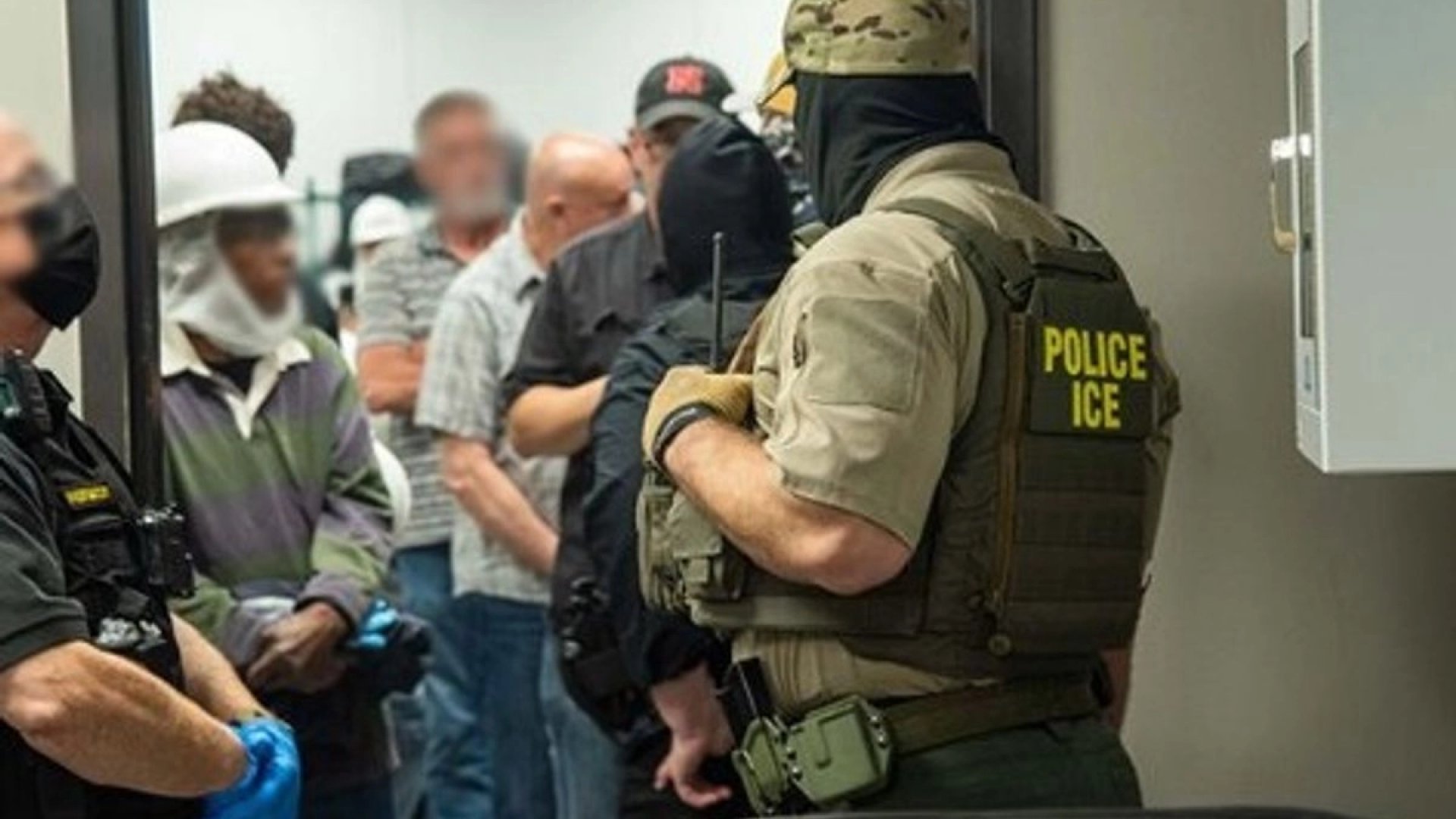 ICE detiene a ciudadano estadounidense en Minnesota por “parecer somalí”