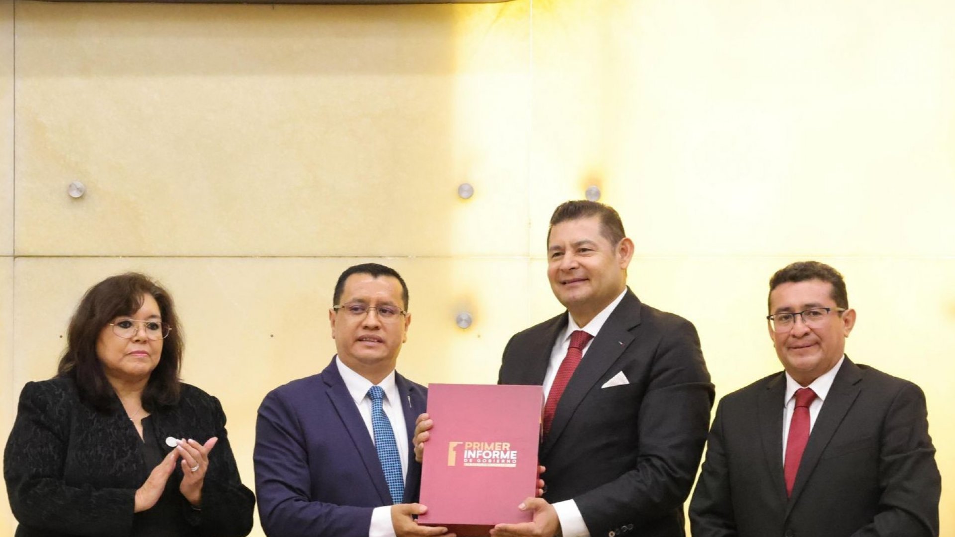 Me indigna el saqueo al que estuvo sometido Puebla: Armenta
