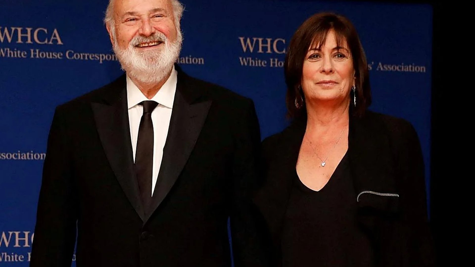 El actor Rob Reiner y su esposa fueron hallados muertos en su residencia