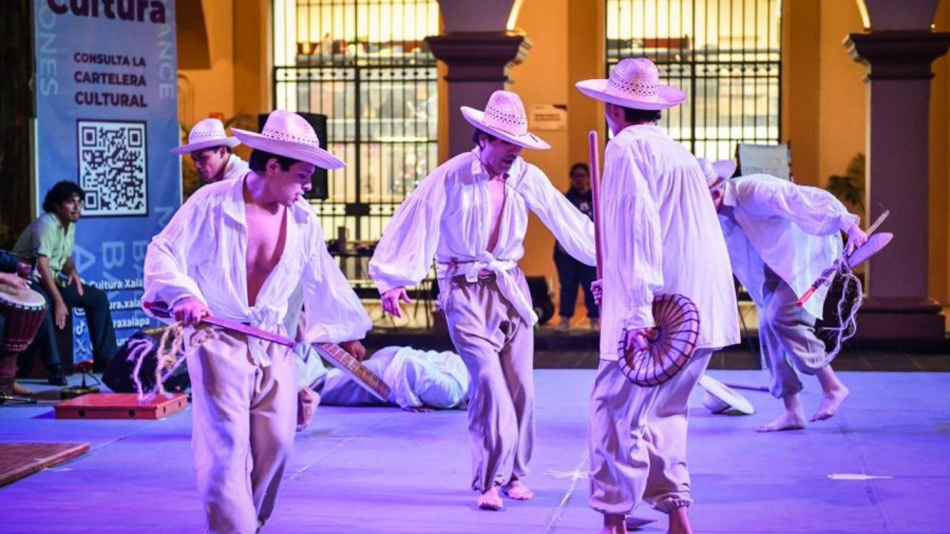 Inaugura Ayuntamiento de Xalapa el Festival Folklórico Inspirarte