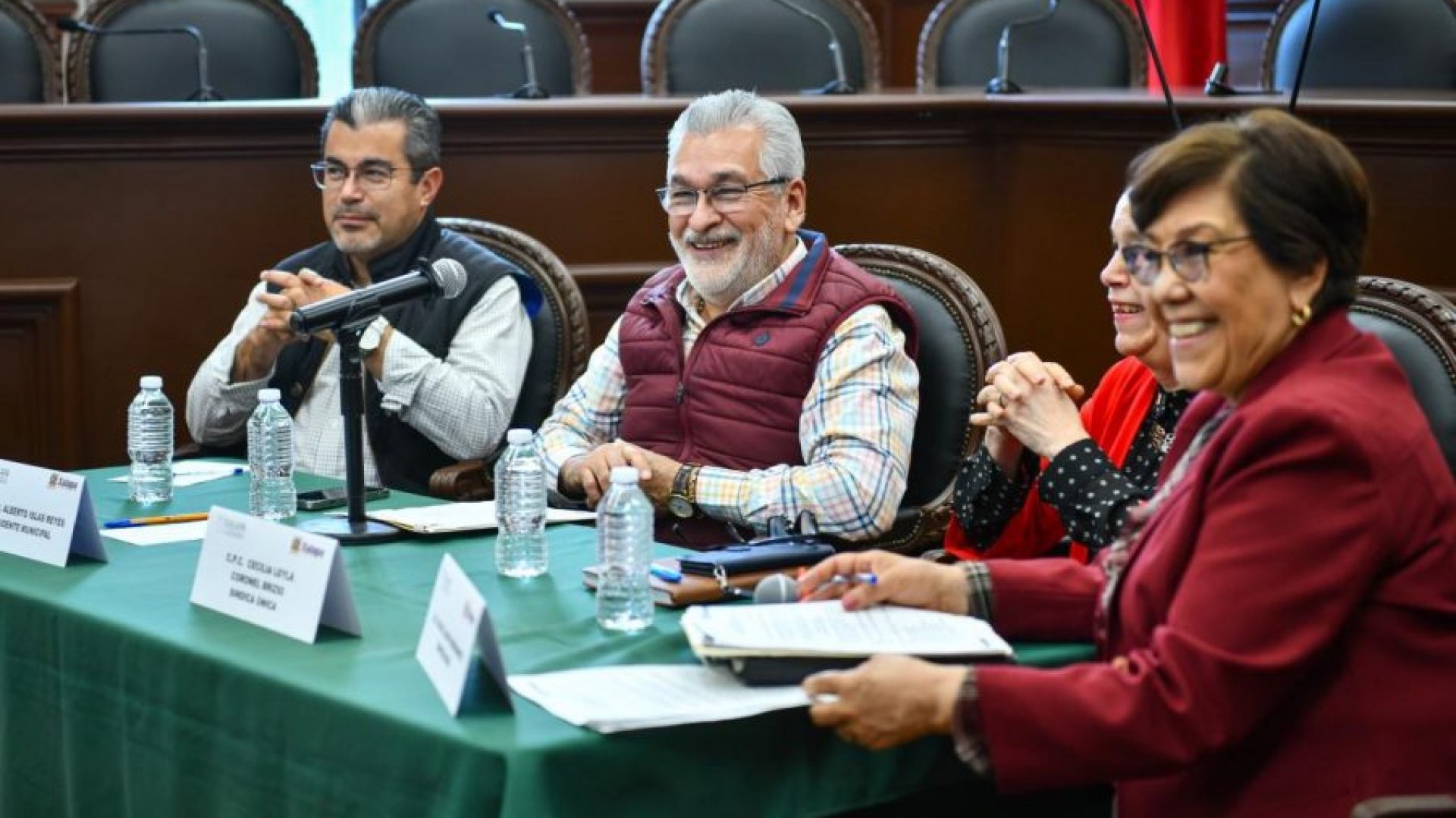 Cumplimos con nuestro deber y responsabilidad en Xalapa: Alberto Islas
