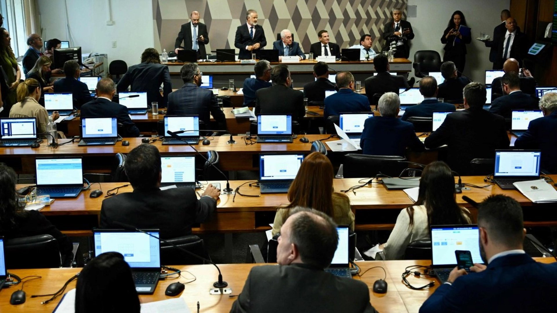 Operativo policial en Brasil contra diputados aliados de Bolsonaro por sospecha de corrupción