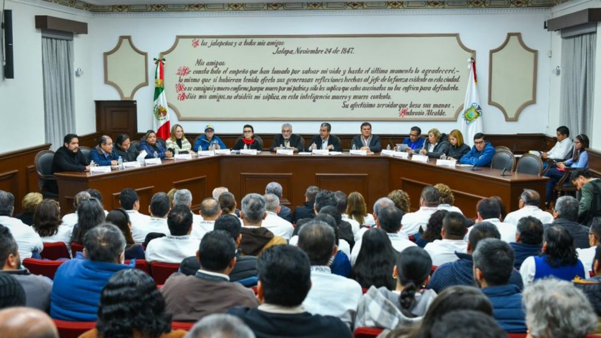 Aprueba Cabildo de Xalapa cierre de diversos fondos presupuestales