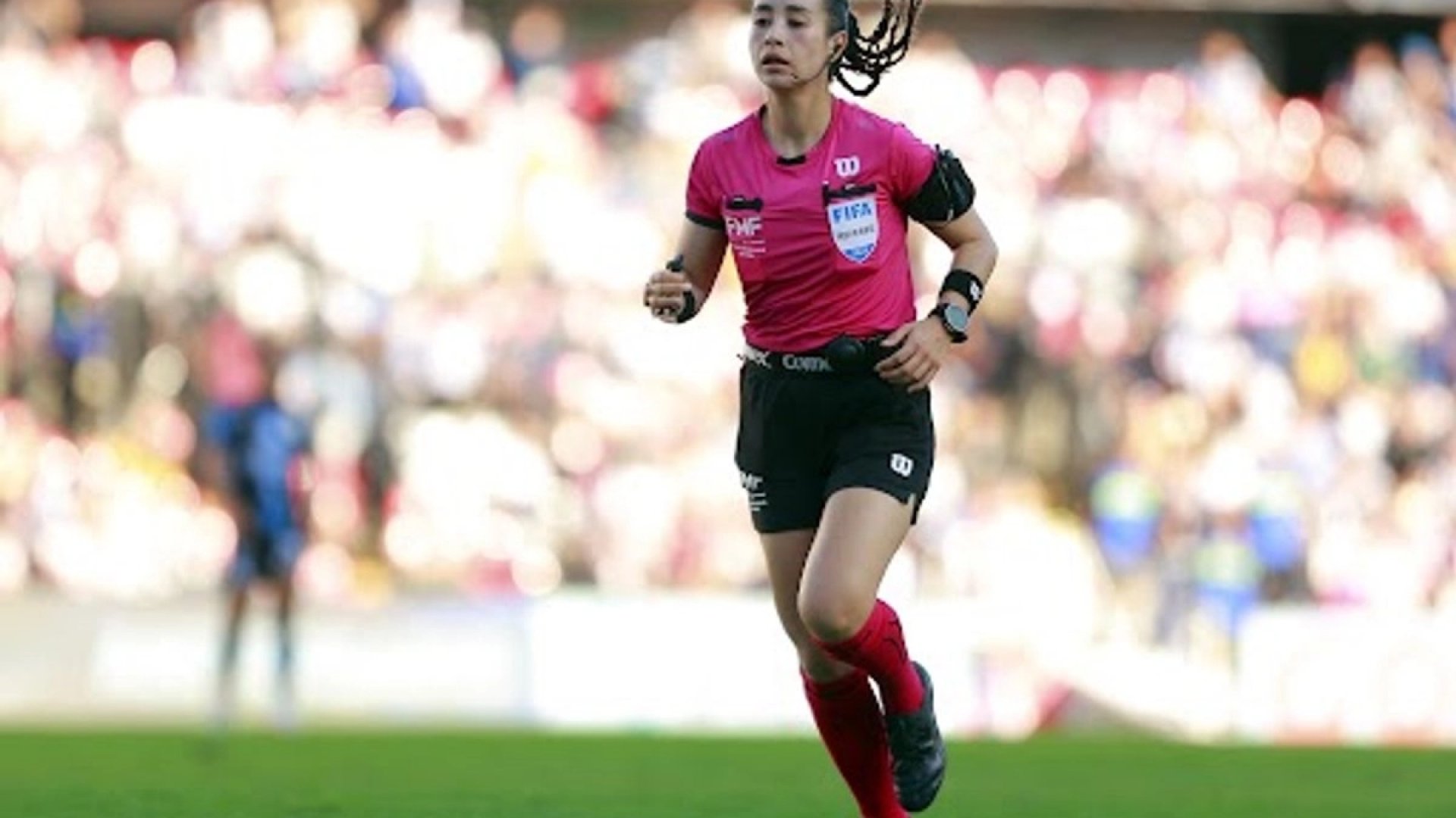 Ciberacoso contra la árbitra Katia Itzel alerta a tiempo para la FIFA, dice experta