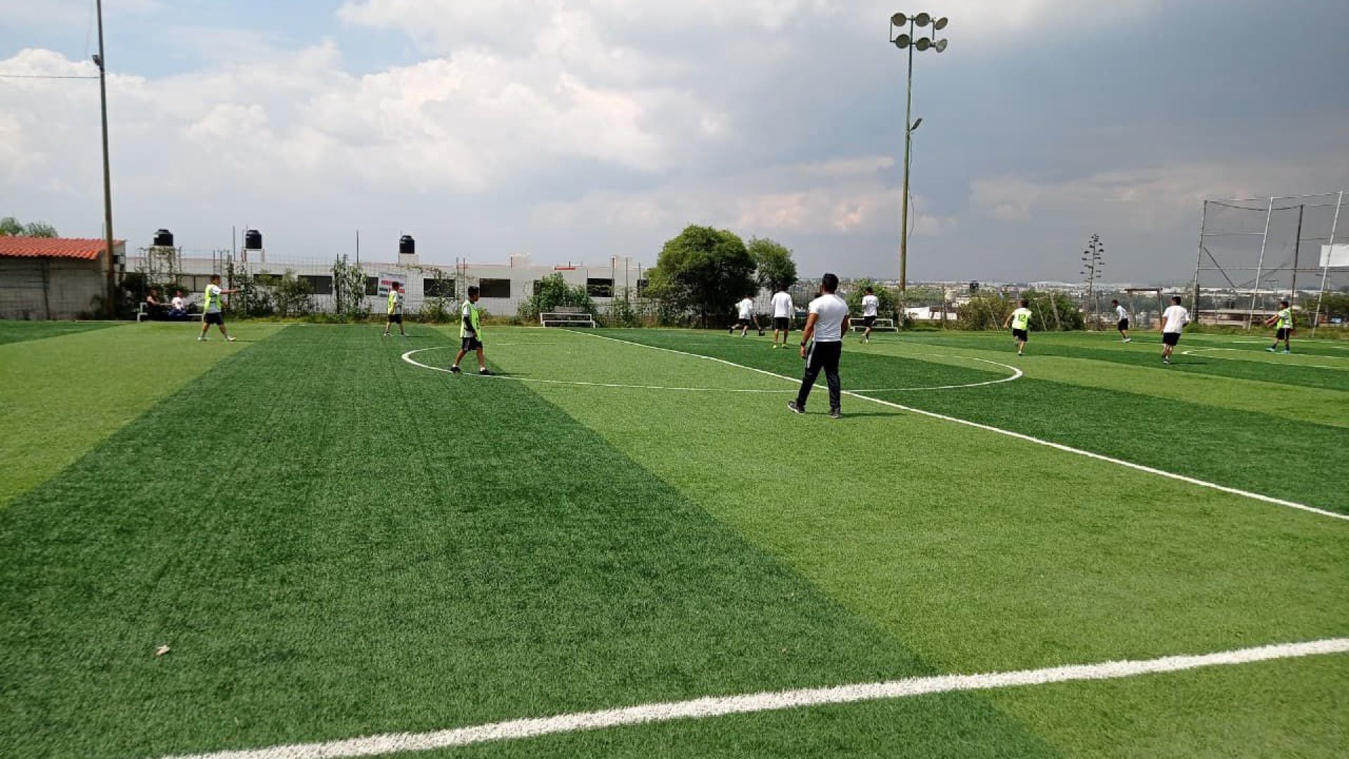 Rescate de espacios deportivos reconstruye el tejido social: Gobierno de Puebla