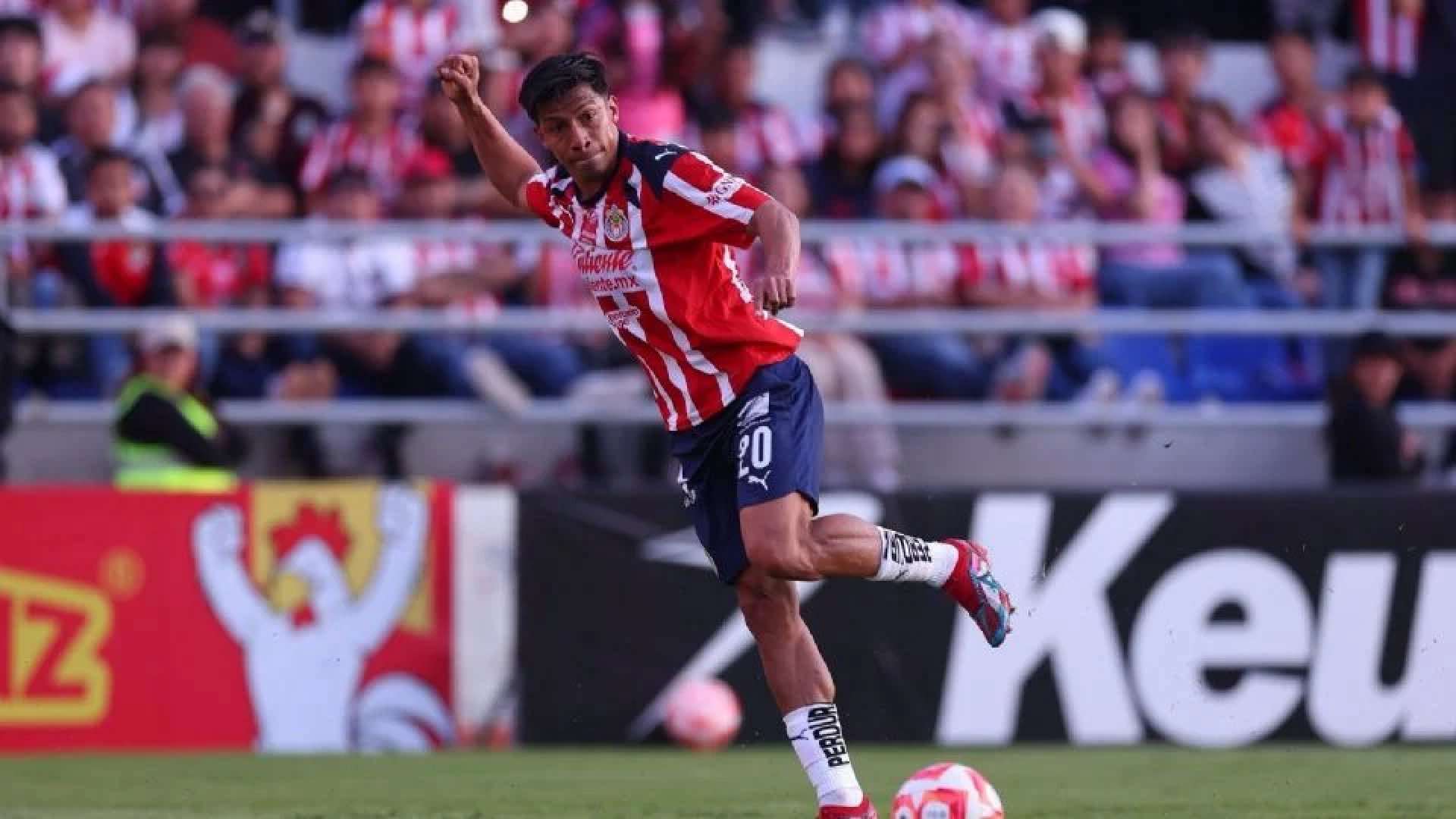 Chivas cierra 2025 con goleada en pretemporada ante Irapuato