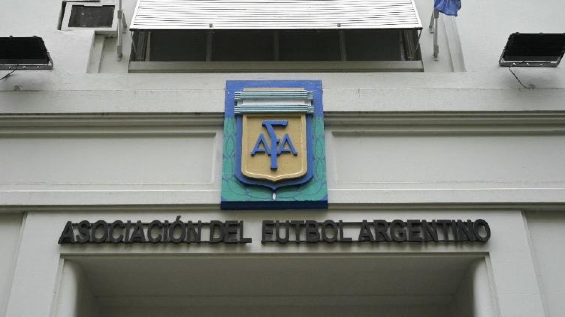 Justicia argentina allana sede de la AFA por presunto lavado de dinero